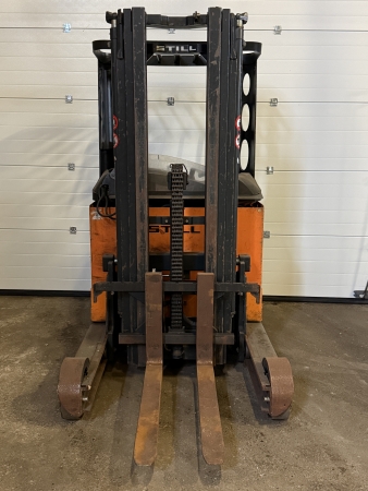 Still Schubmaststapler (B12) - weitere Infos folgen